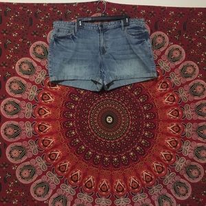 *GAP* Acid Wash Boyfriend Jean Shorts